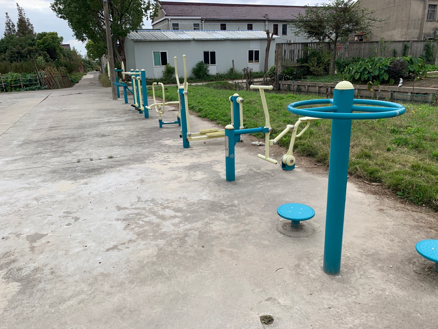 豎新鎮堡西村健身點三