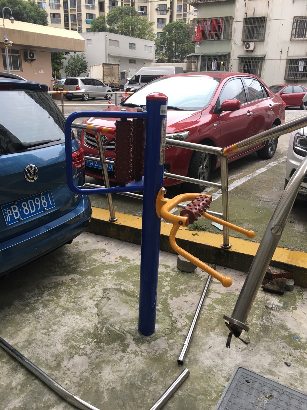 腰背按摩器