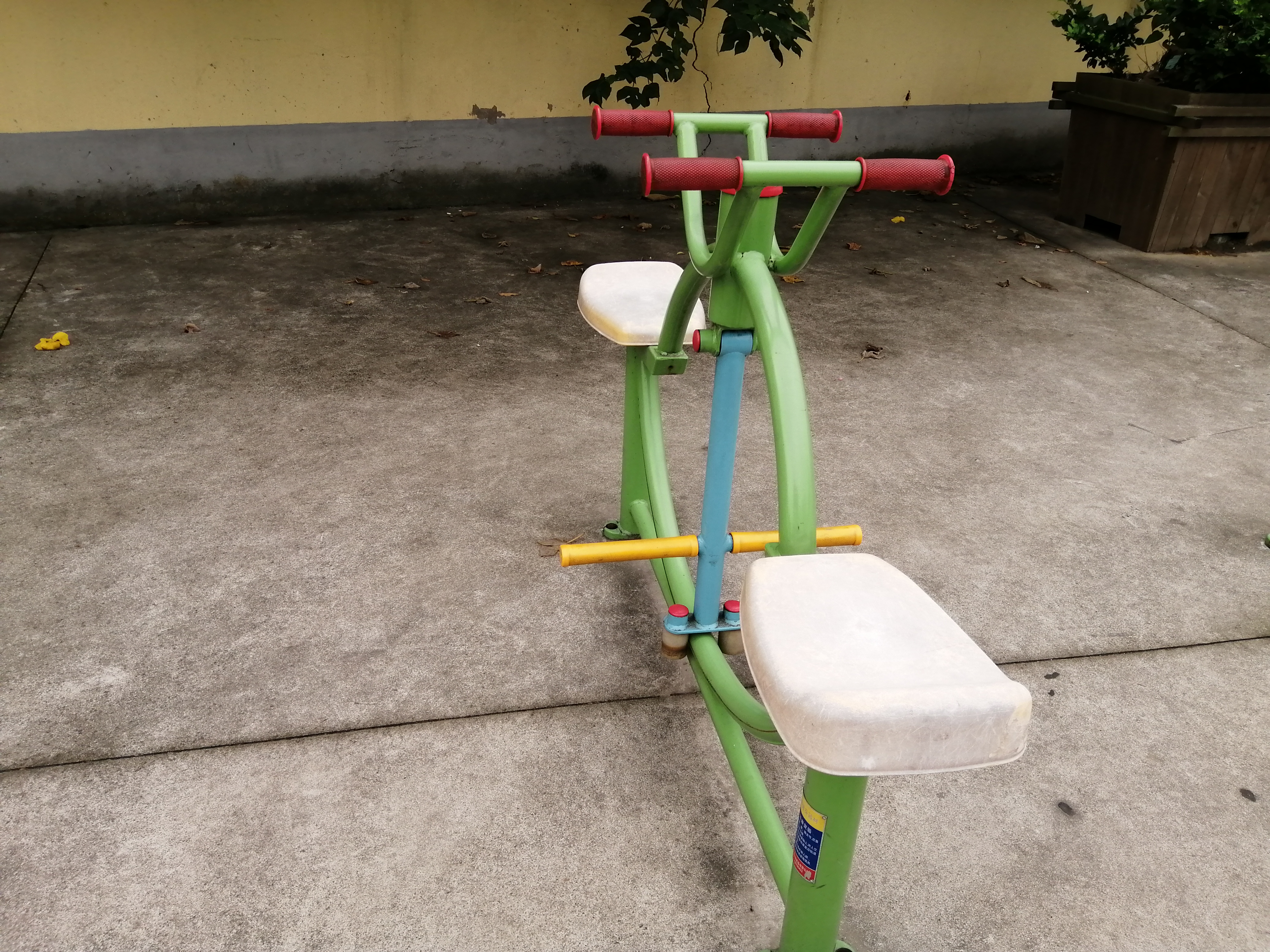 下肢康復器