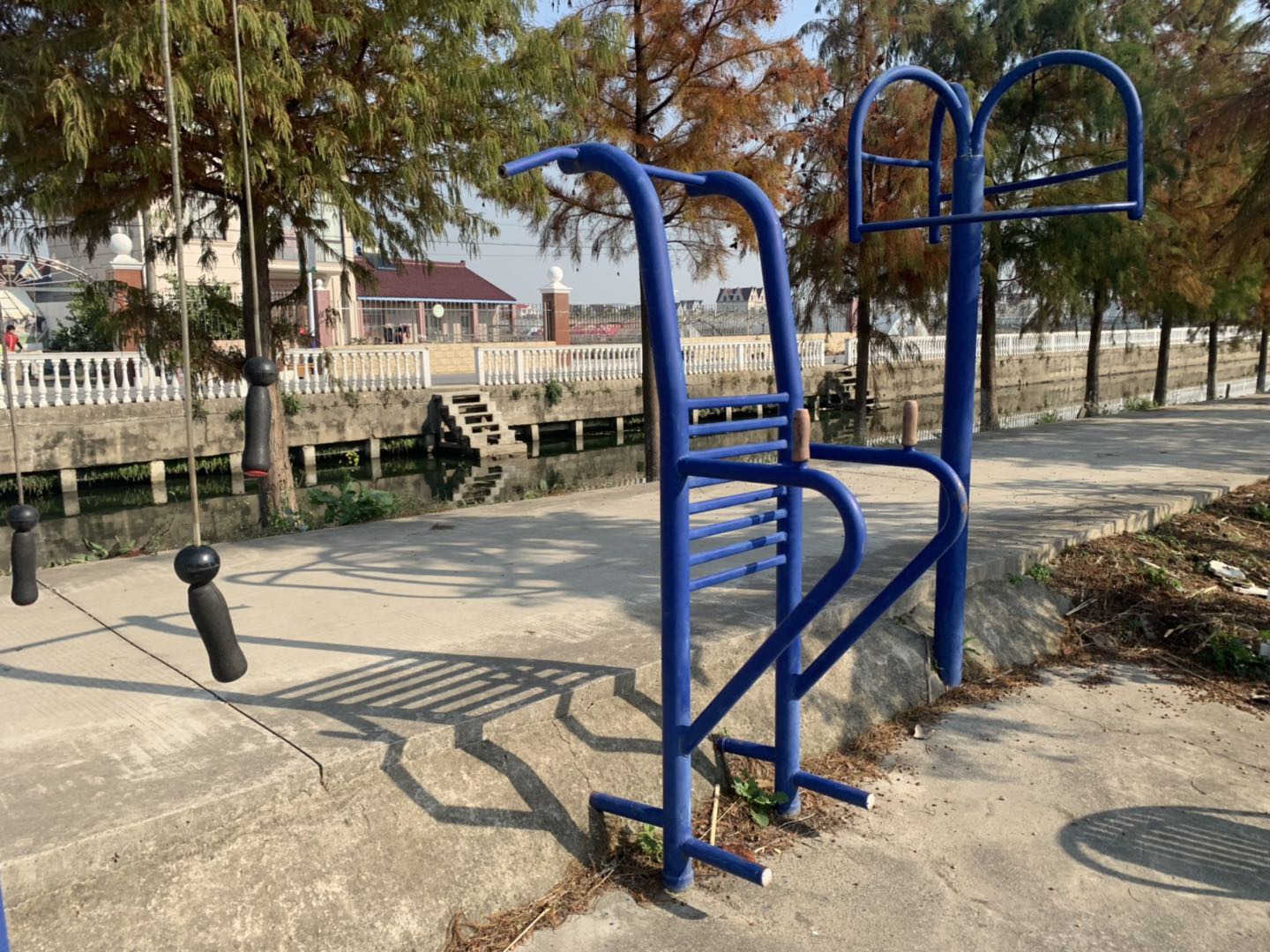 其 它