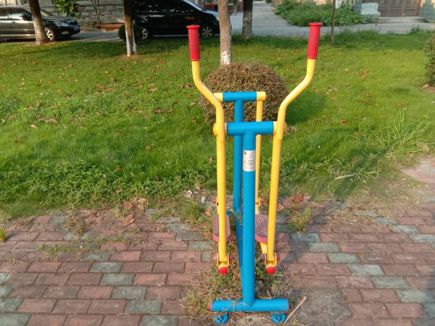 滑行器
