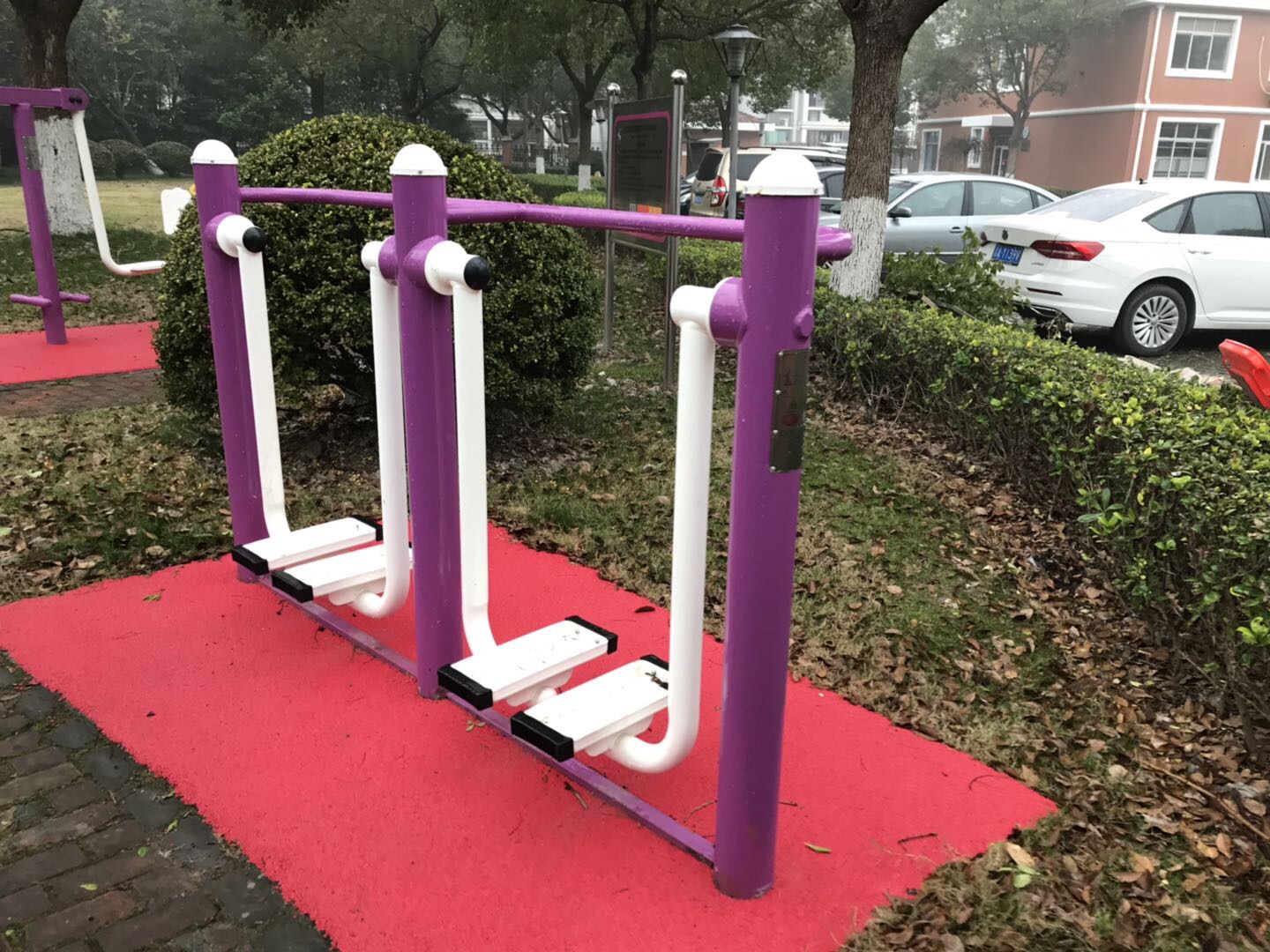 雙位漫步機