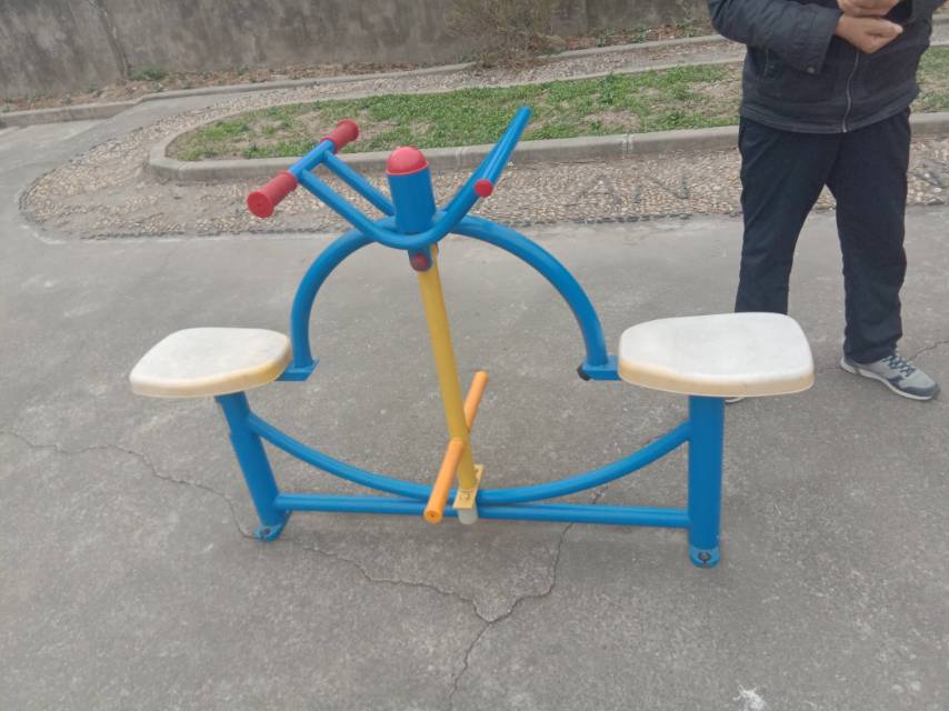 下肢康復器