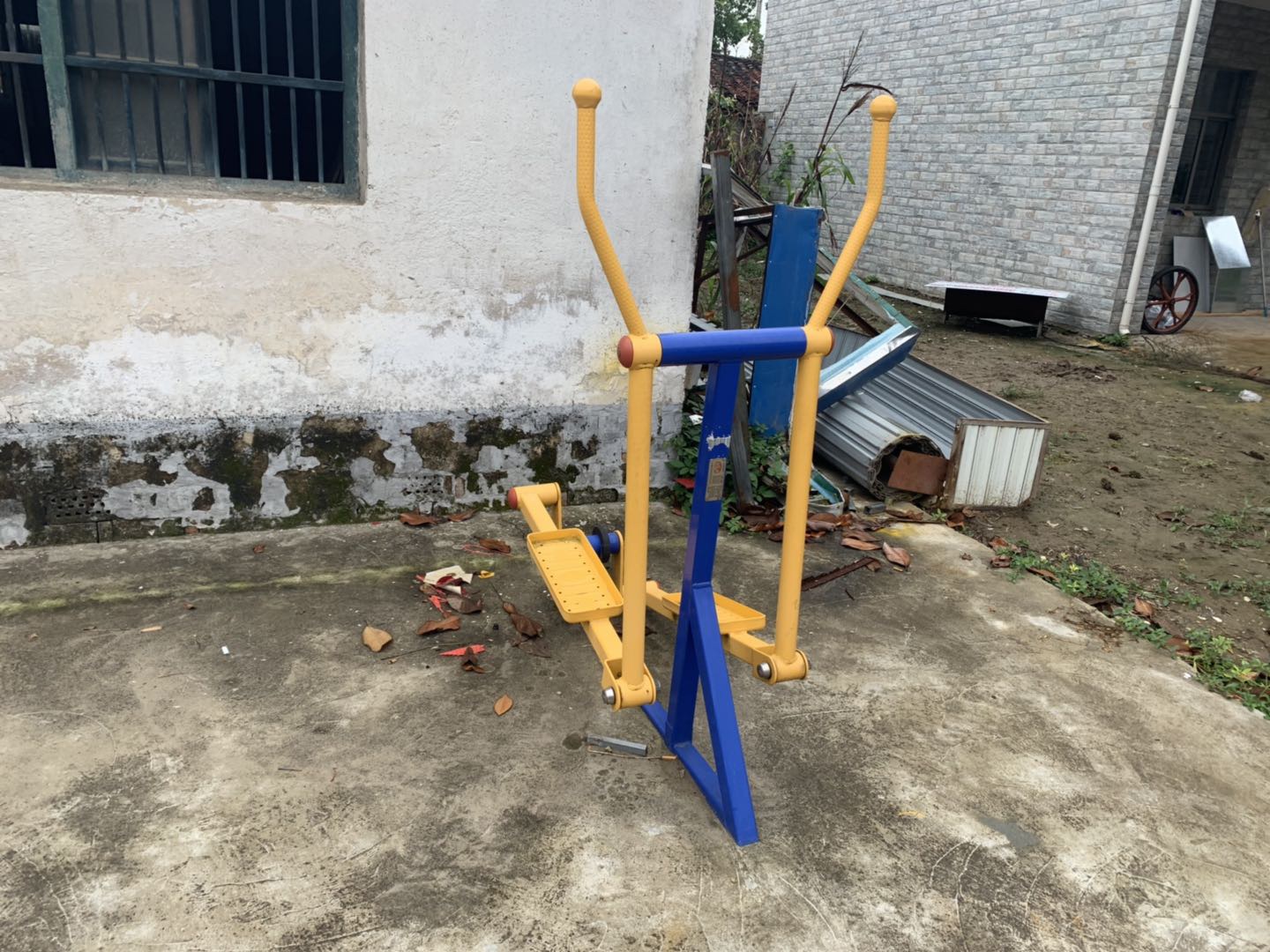 室外橢圓機