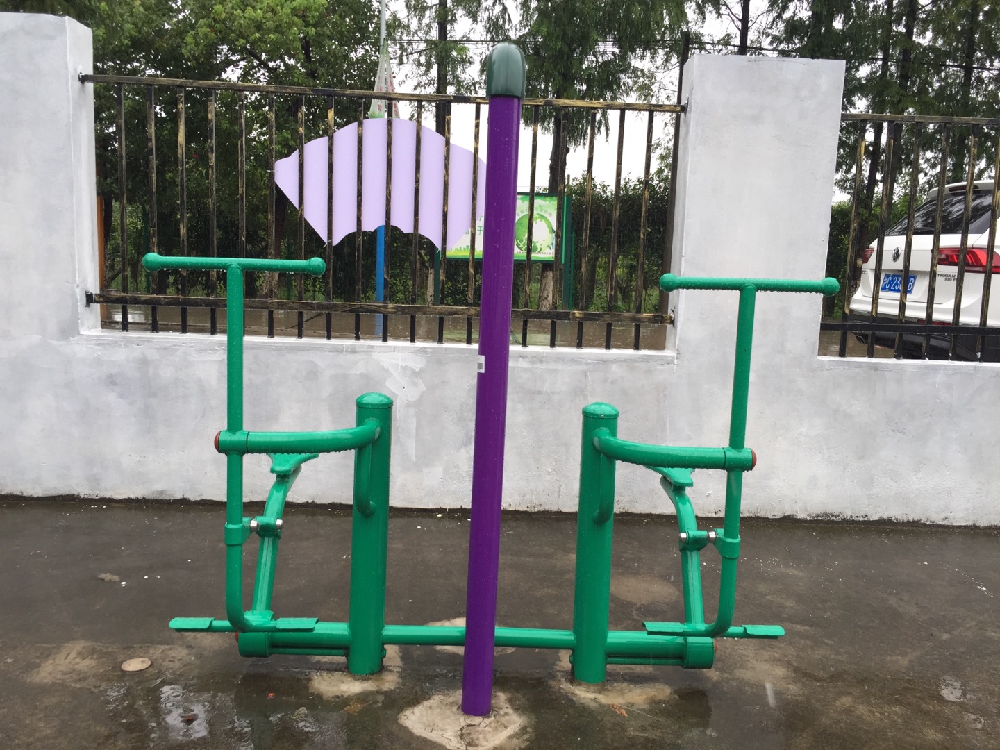 雙位健騎機