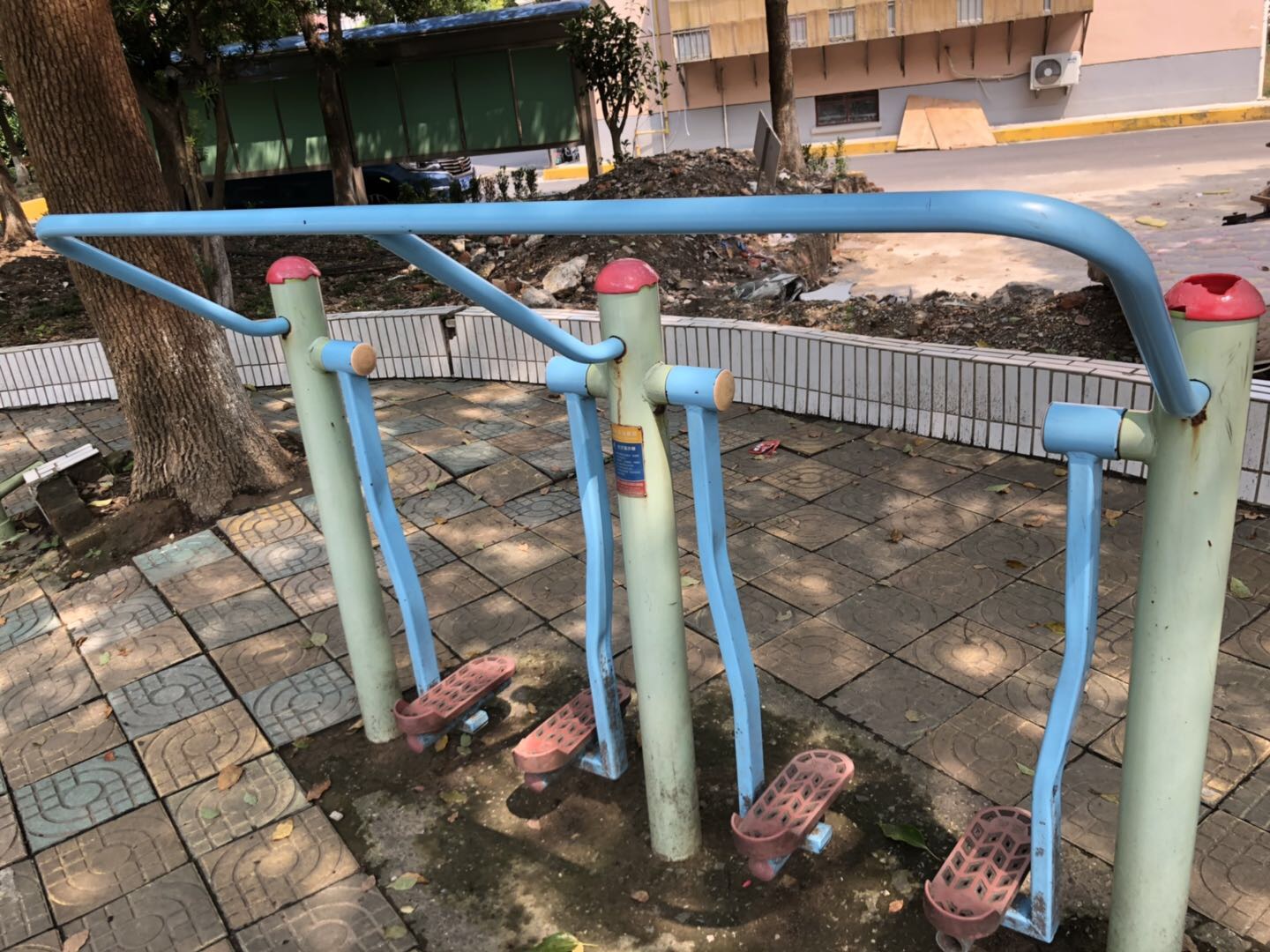 太空漫步器