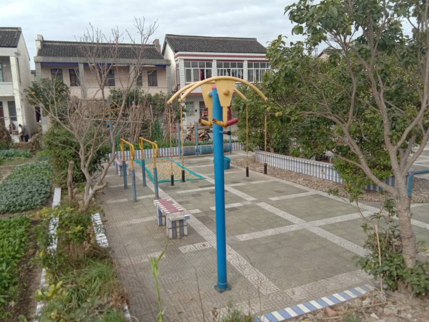 民利村健身點