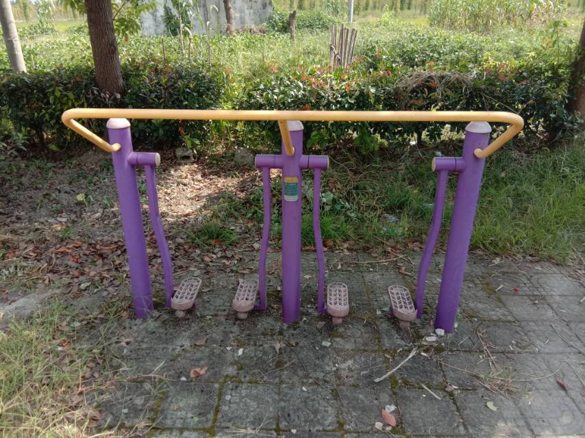 太空漫步器