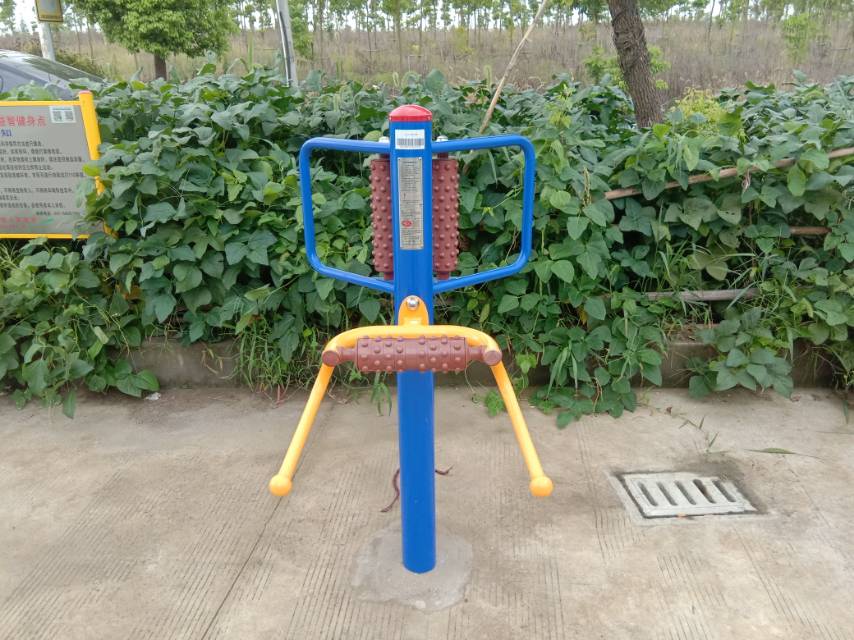 腰背按摩器