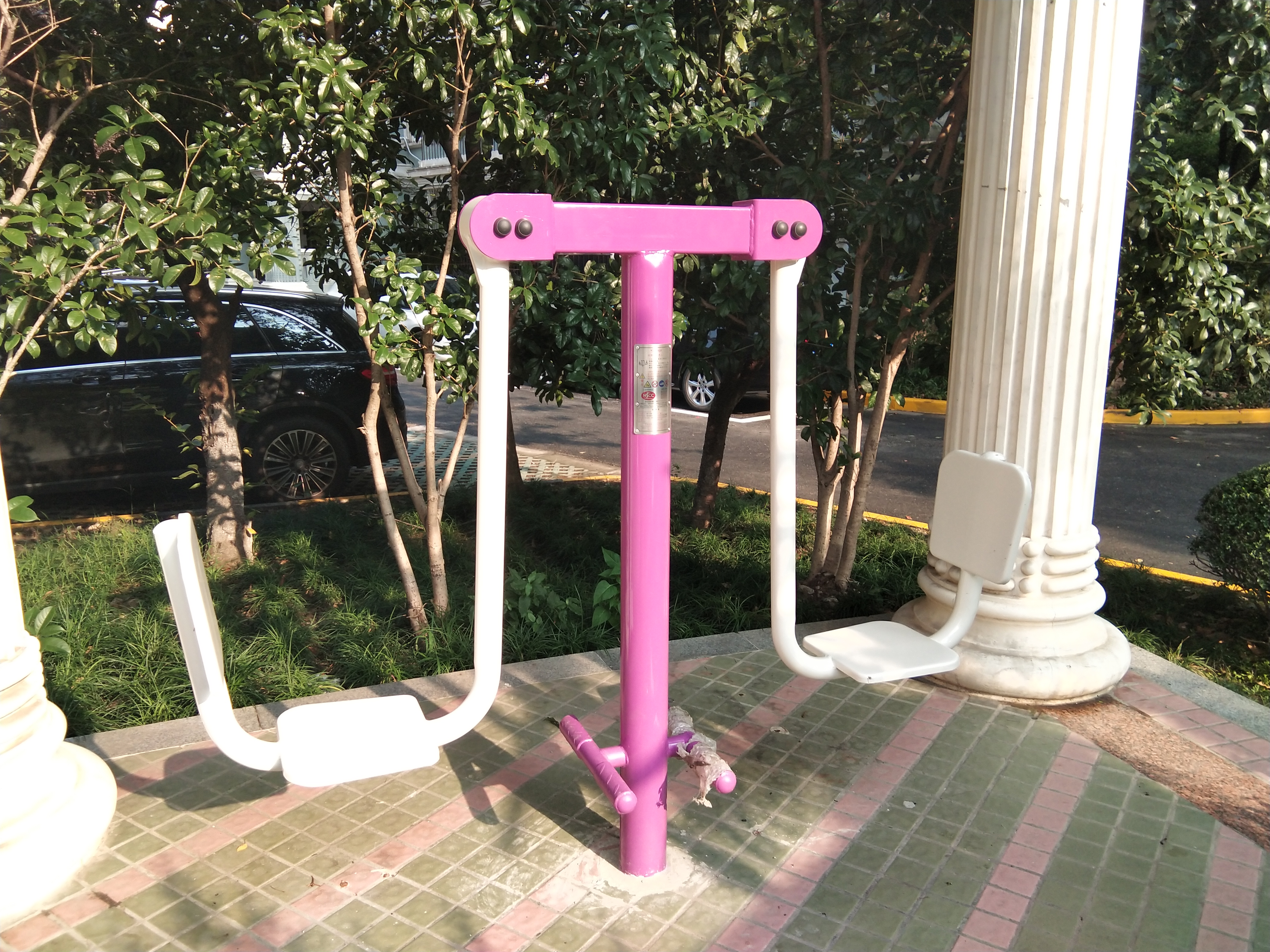 二位蹬力器