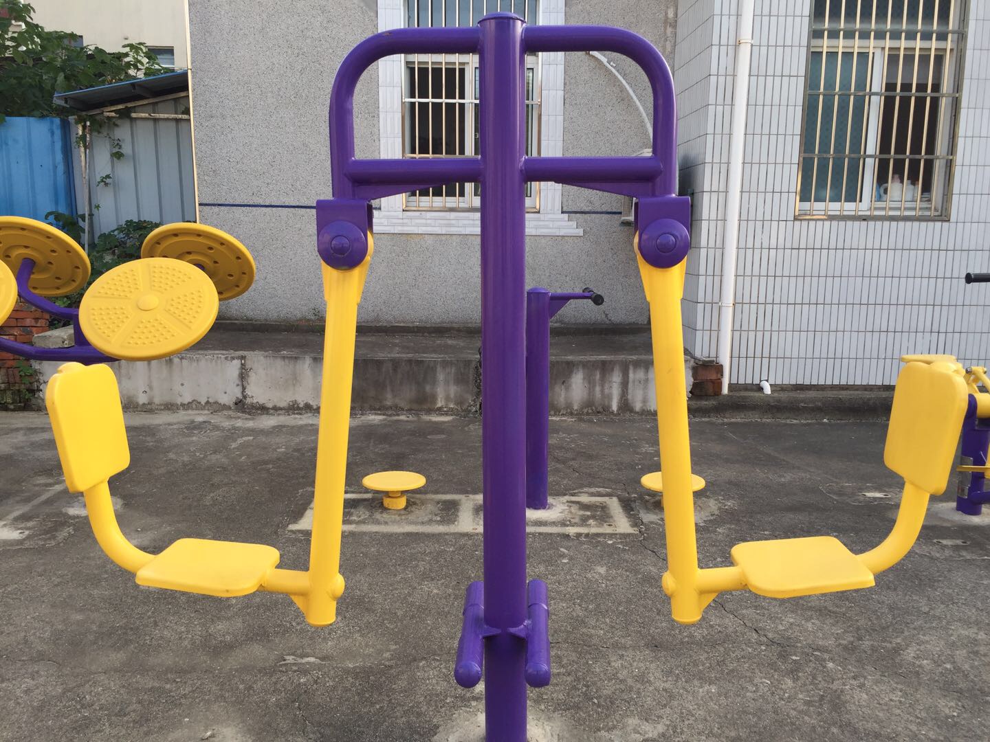 雙位蹬力器