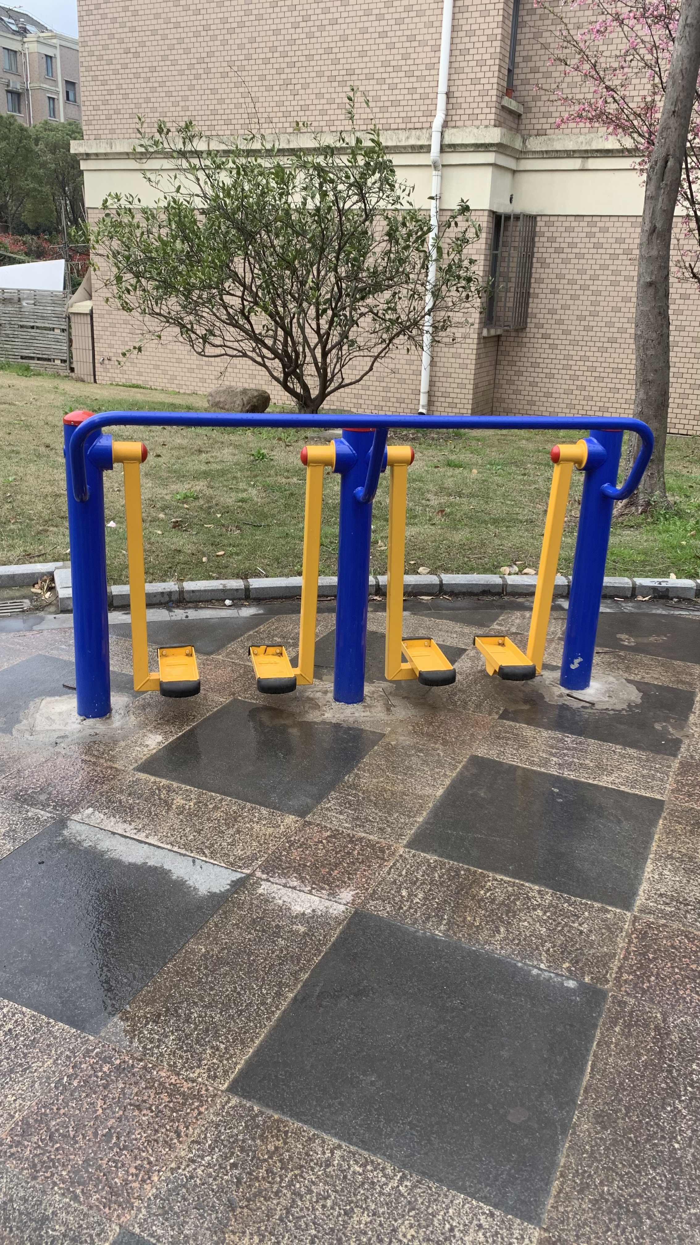 二位漫步機(jī)