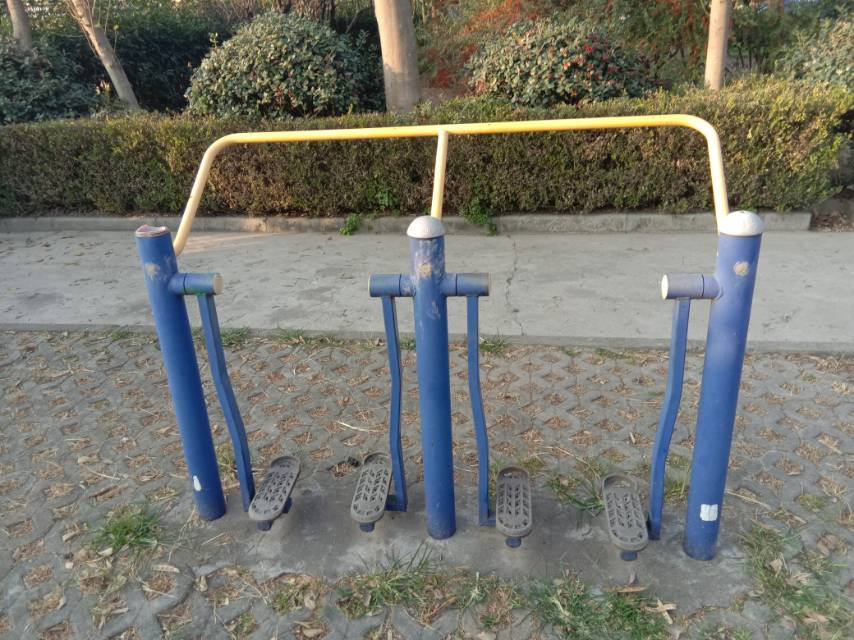 太空漫步器
