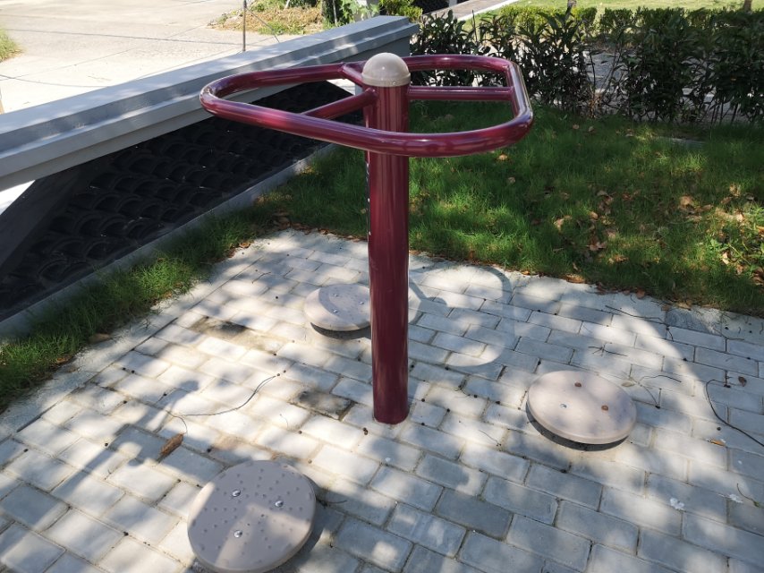 扭腰器