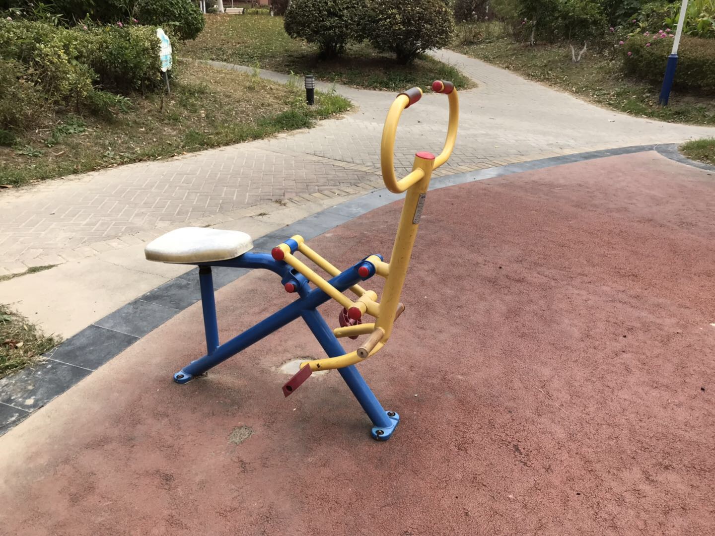 健騎器