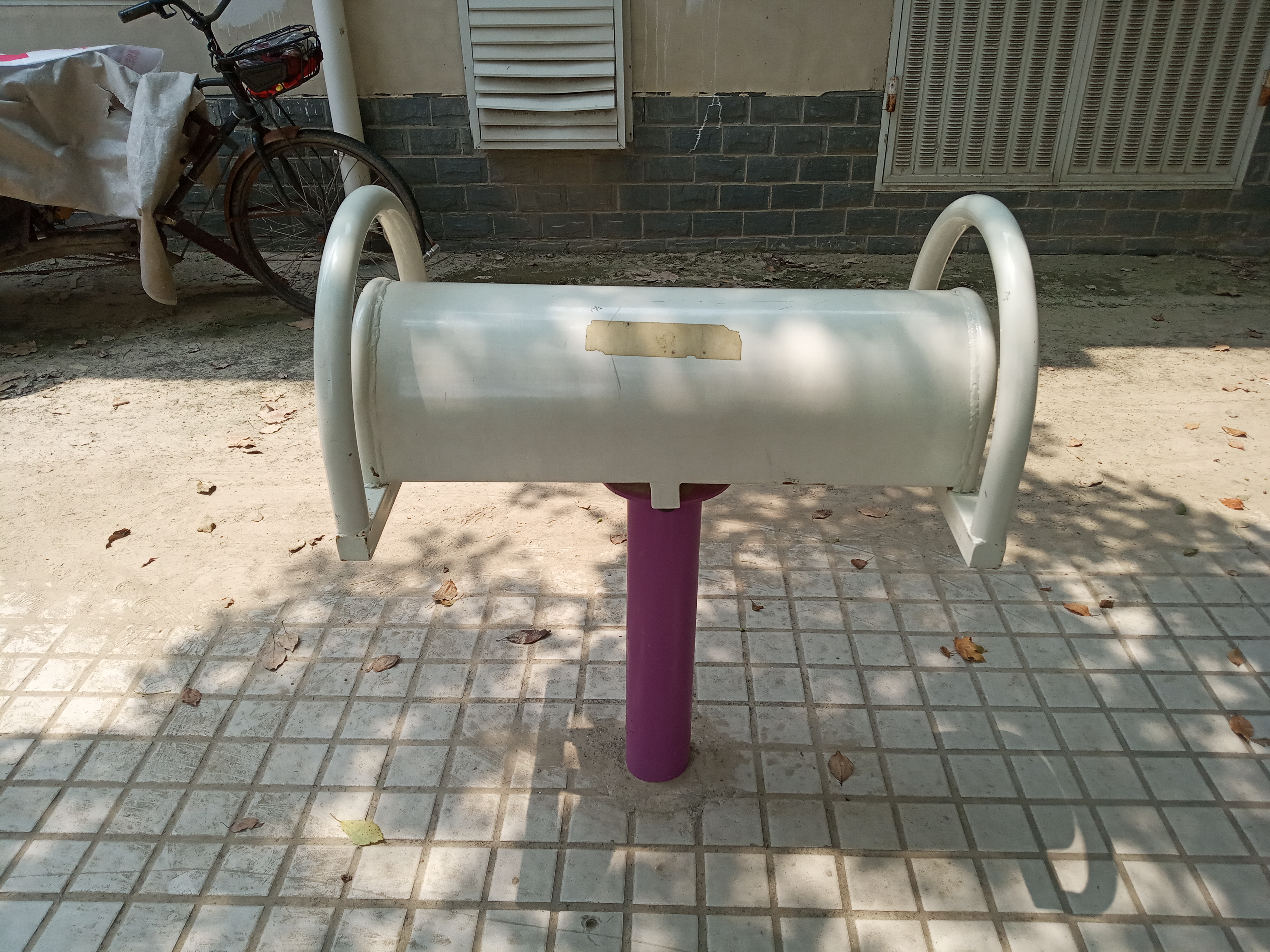 伸腰伸背器