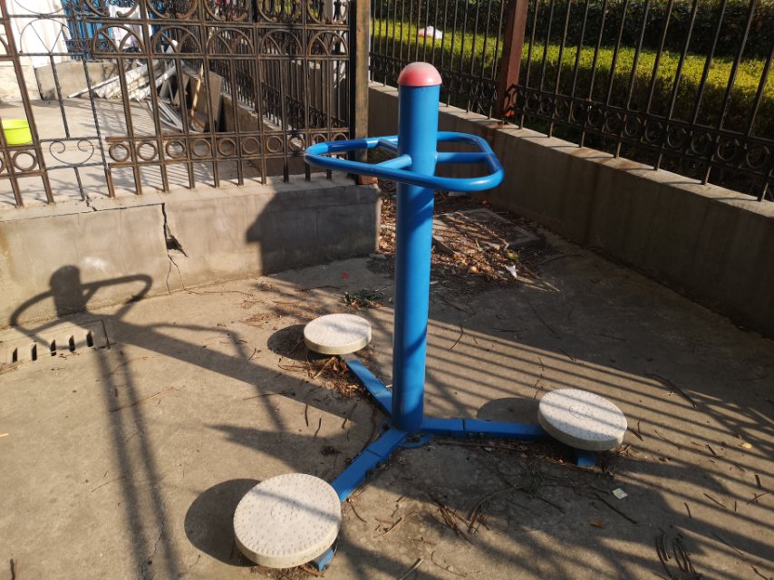 扭腰器
