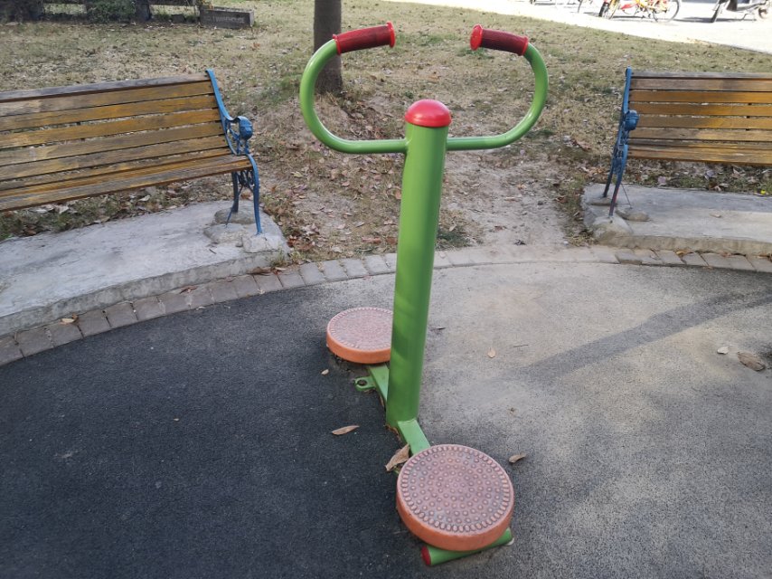 扭腰器