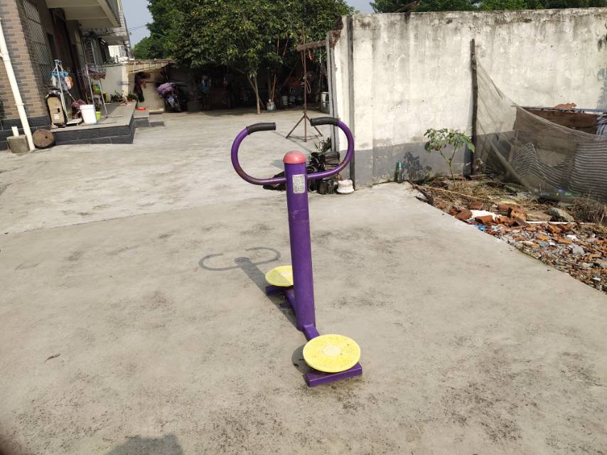 扭腰器