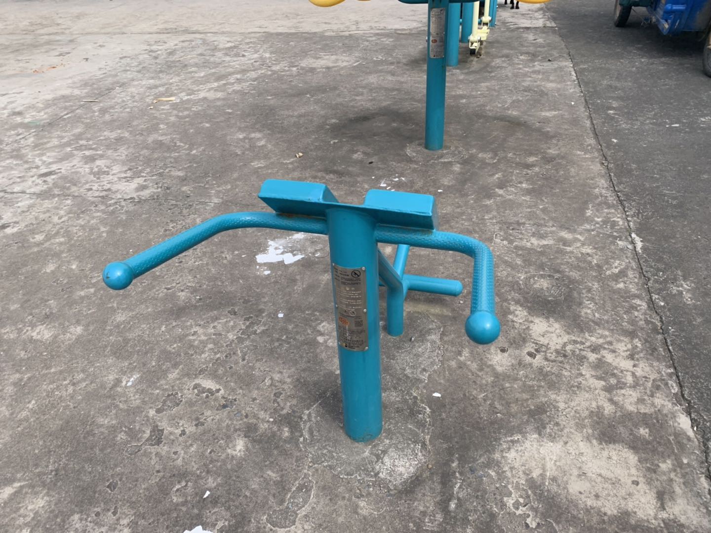 背肌訓練器