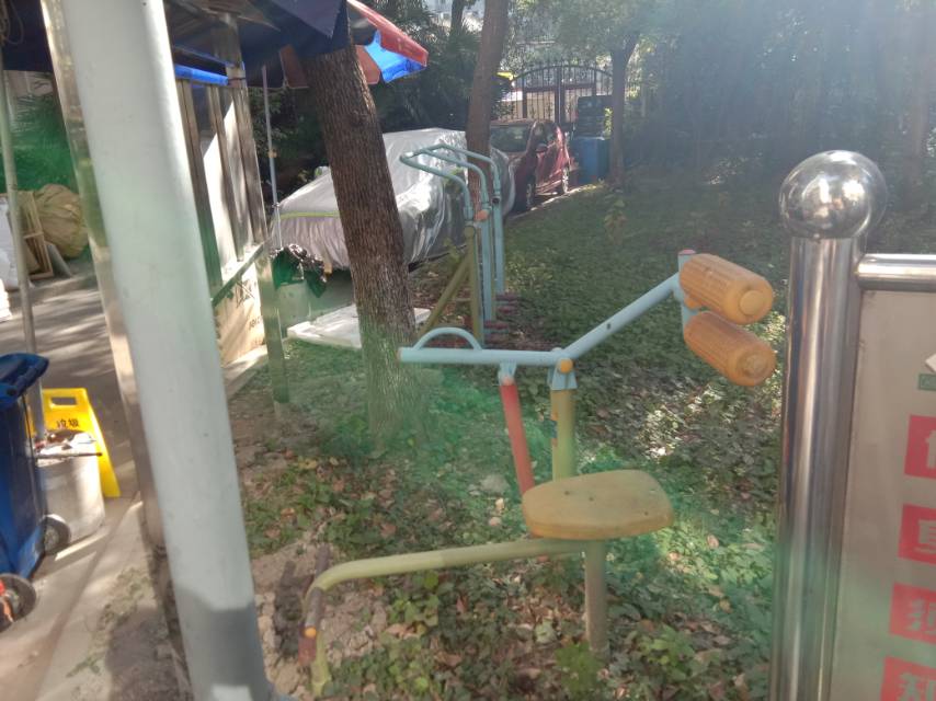 香花居委市民益智健身點2