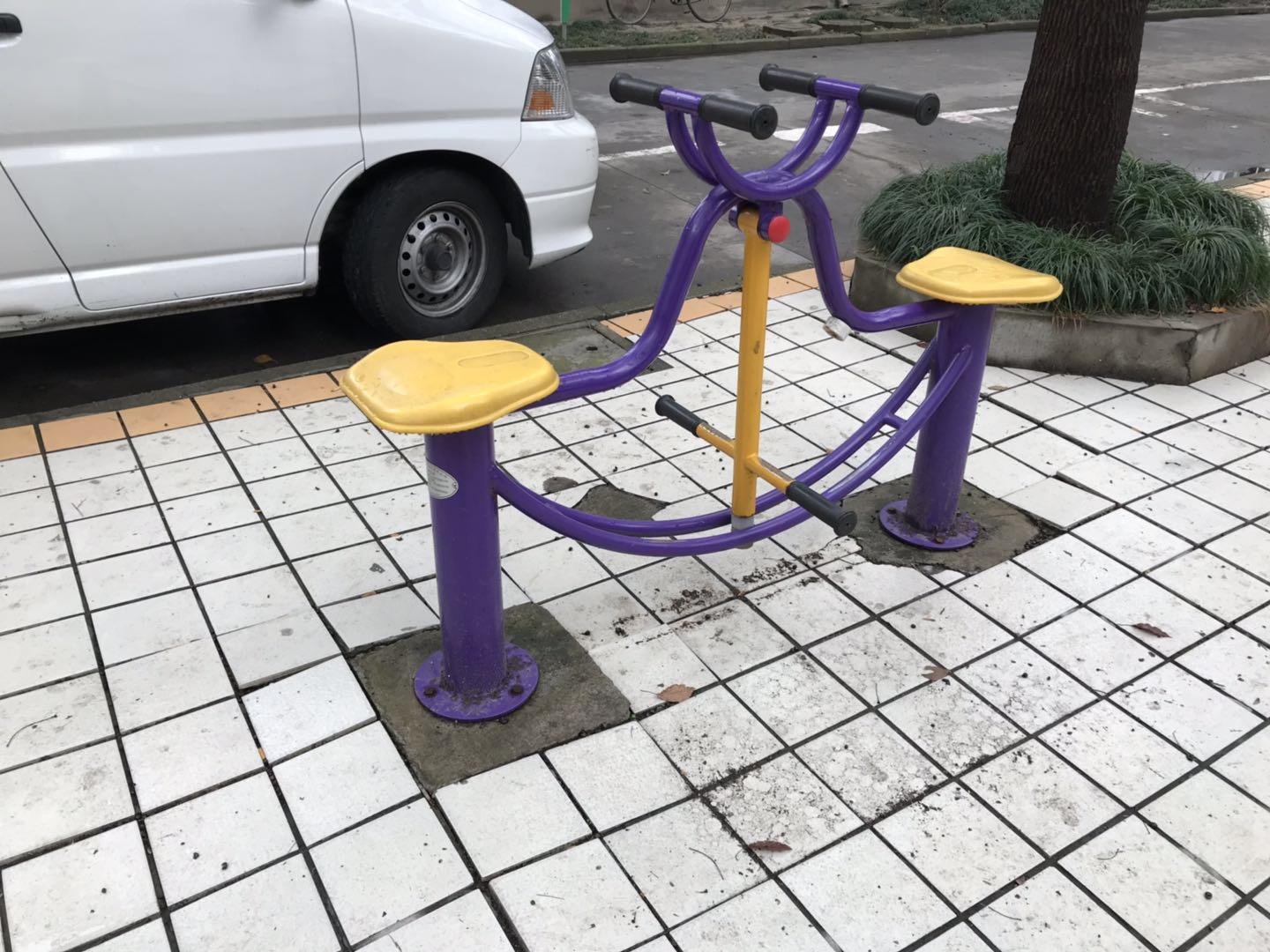 下肢康復器