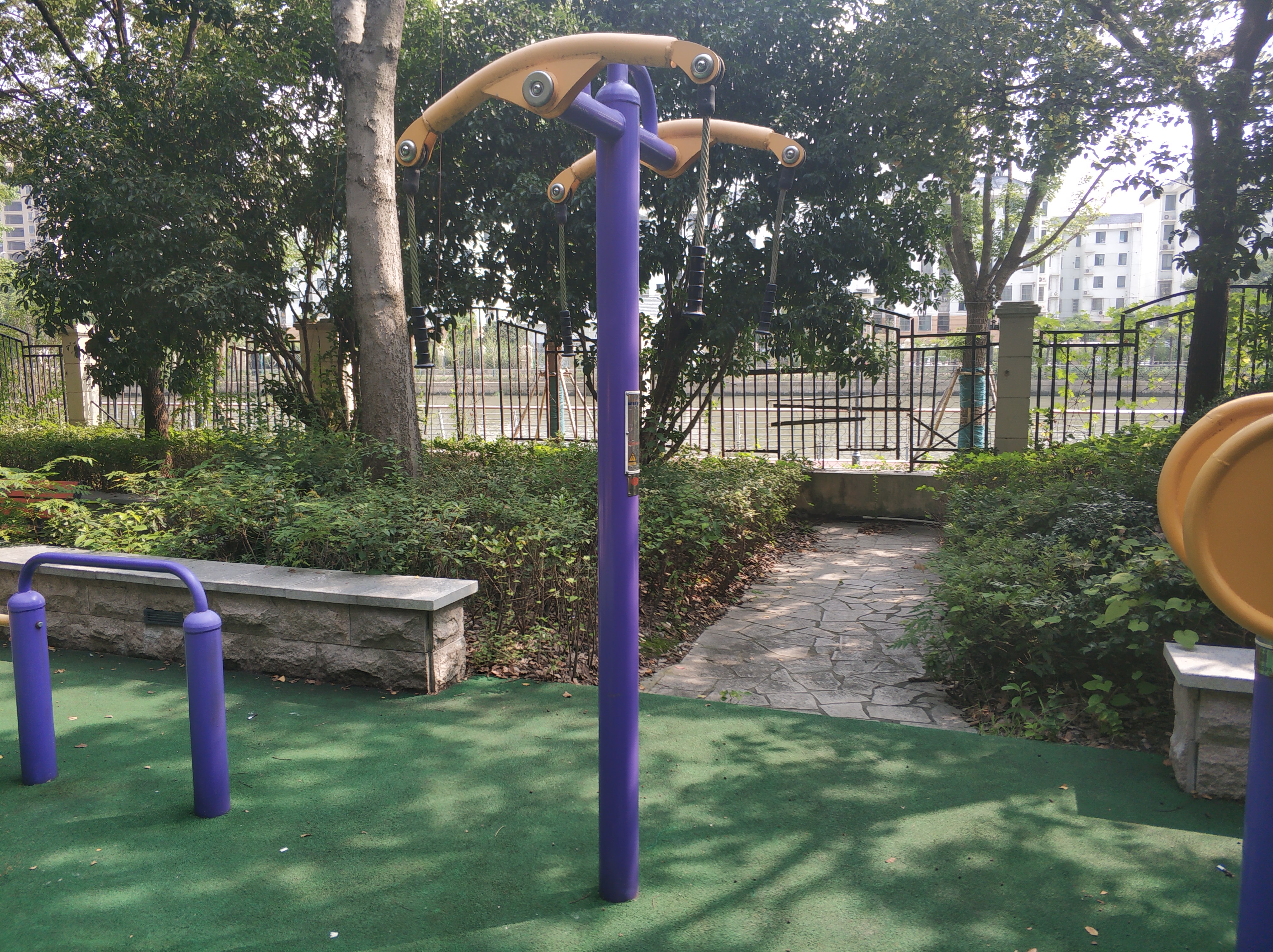 牽引器