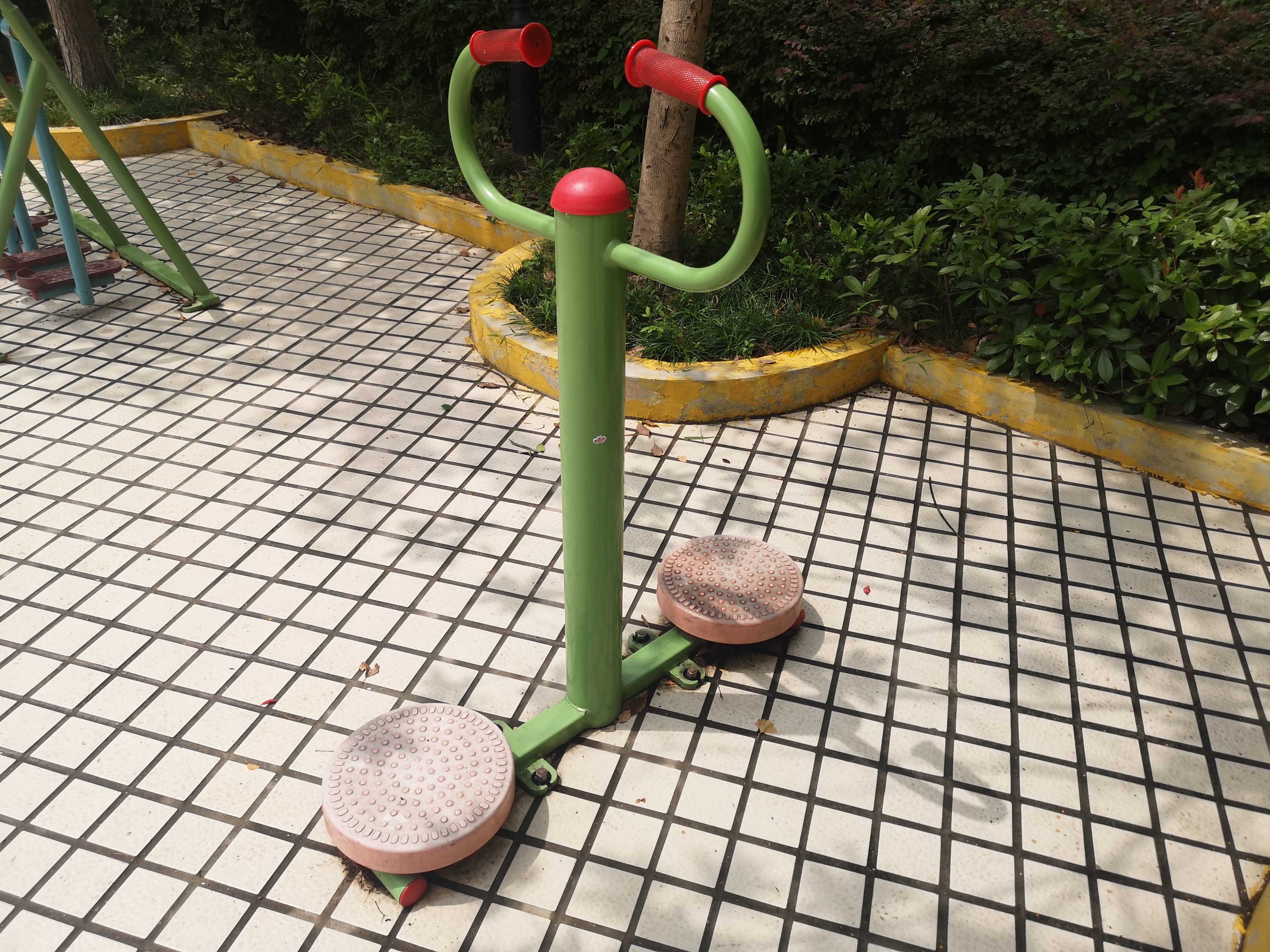扭腰器