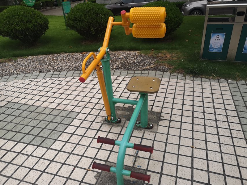 腹背鍛煉器
