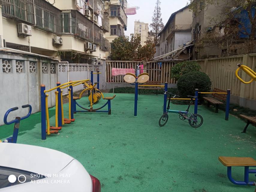 新雅路90弄健身點