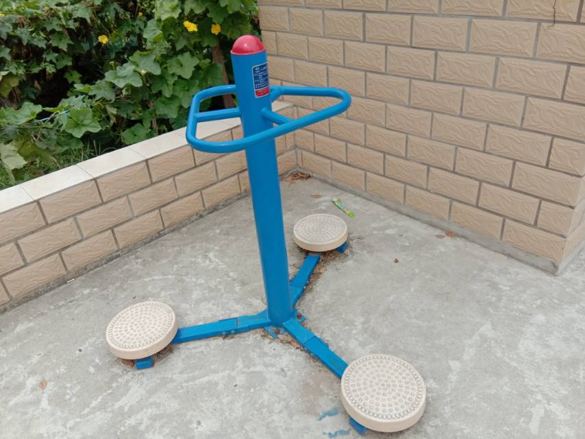 扭腰器