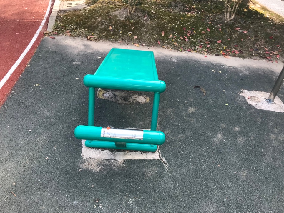 仰臥起坐板