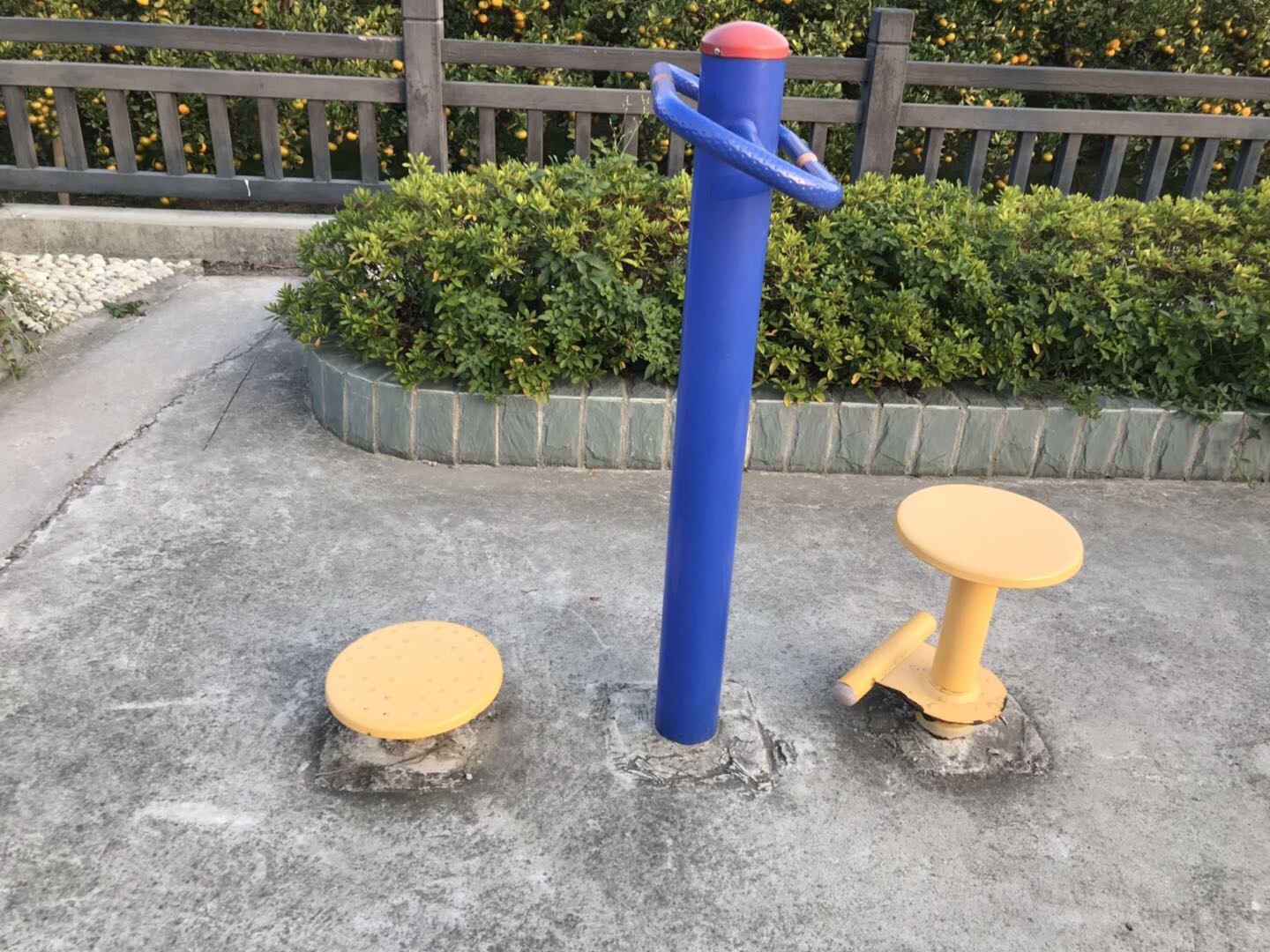 雙位扭腰器