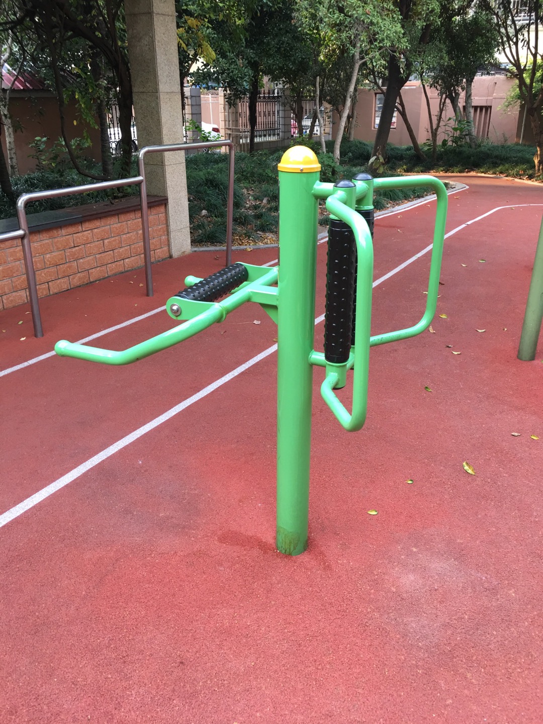 腰背按摩器