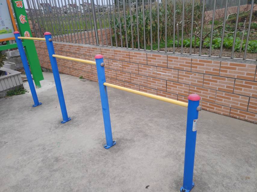 擱腿杠