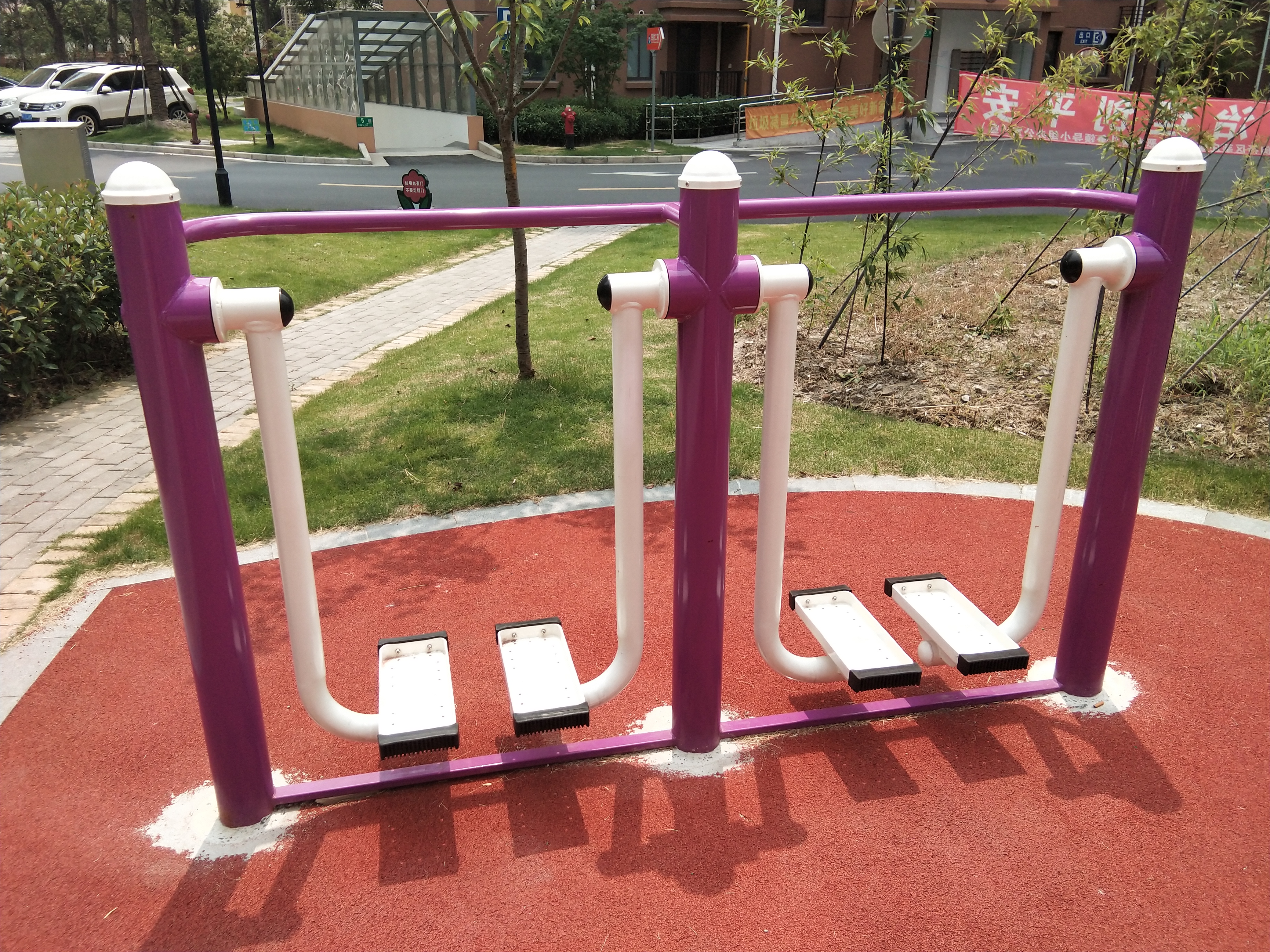 雙位漫步機