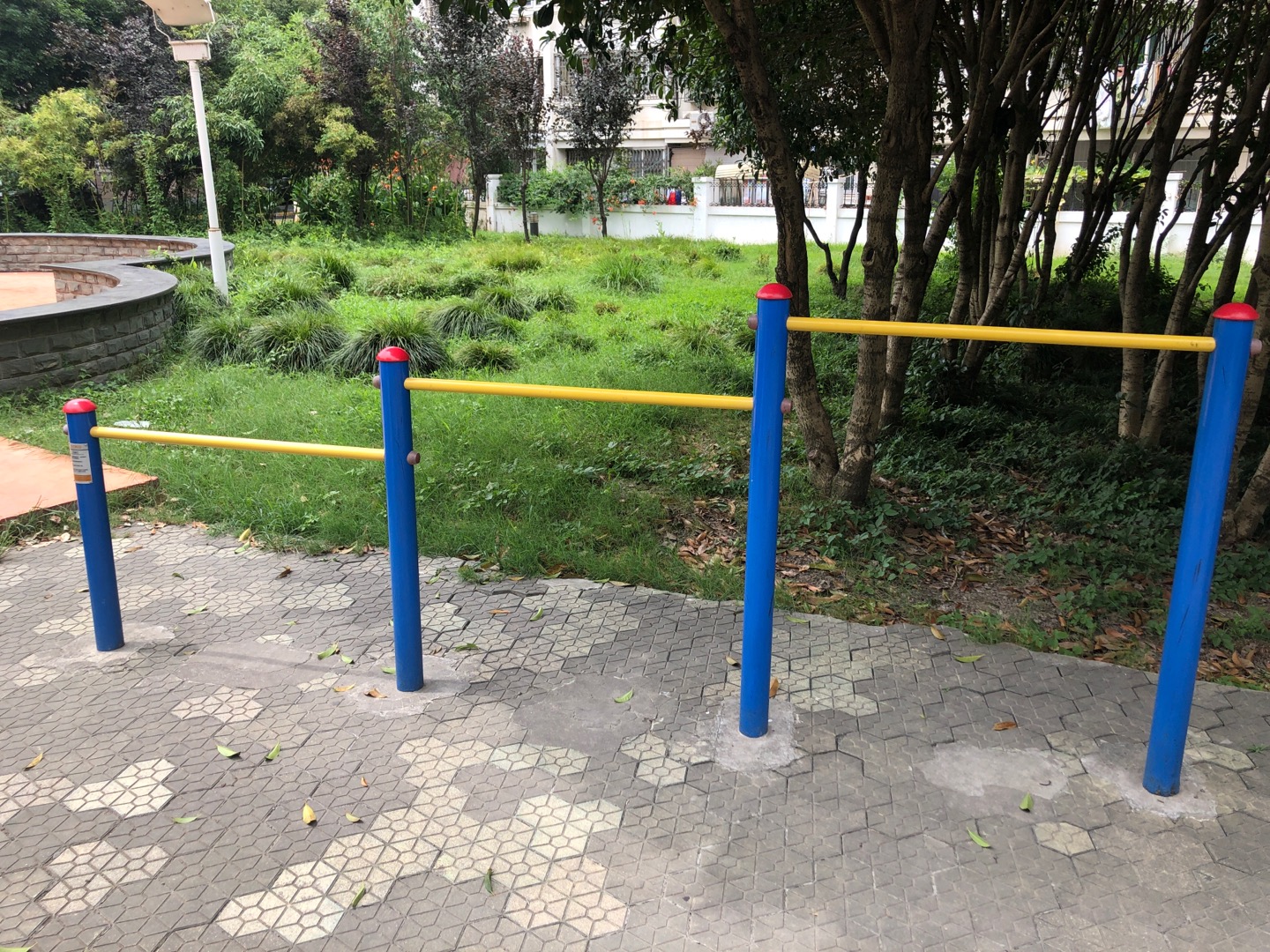 壓腿杠