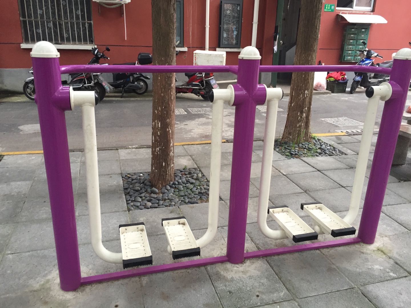雙位漫步機