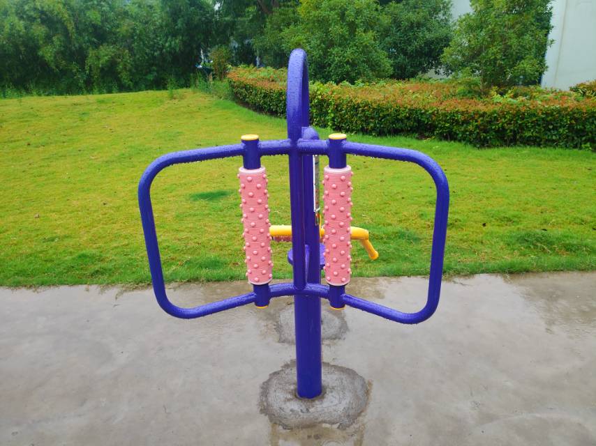 腰背按摩器