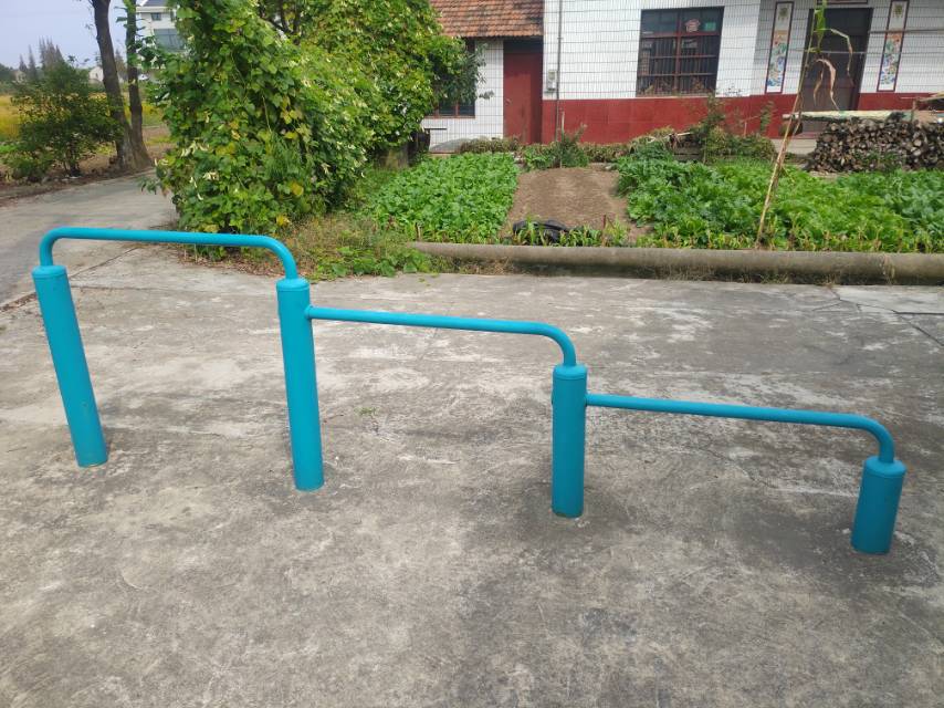 彈震壓腿器