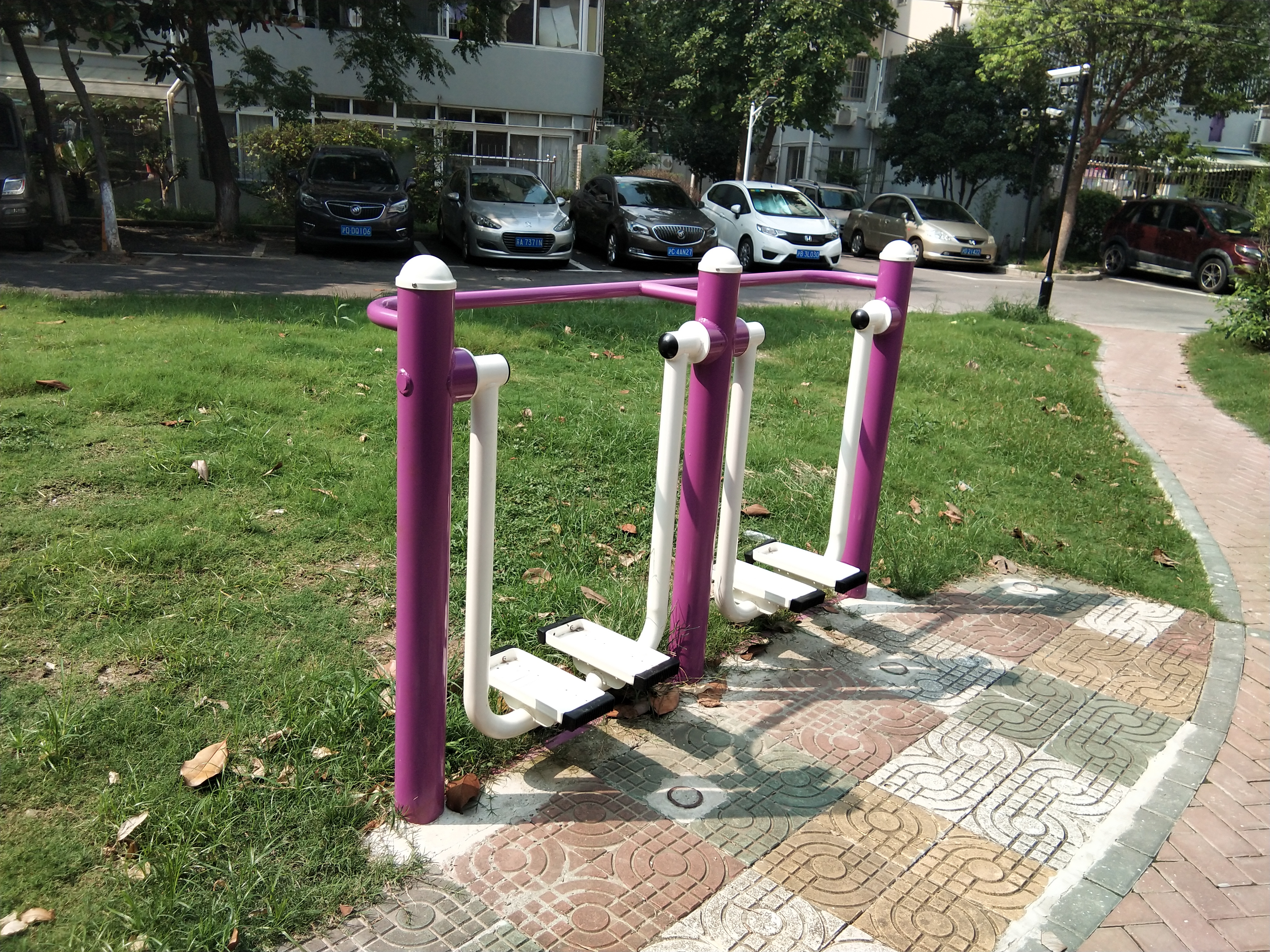 雙位漫步機