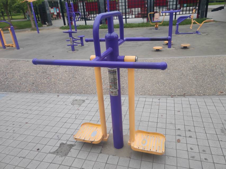 鐘擺器