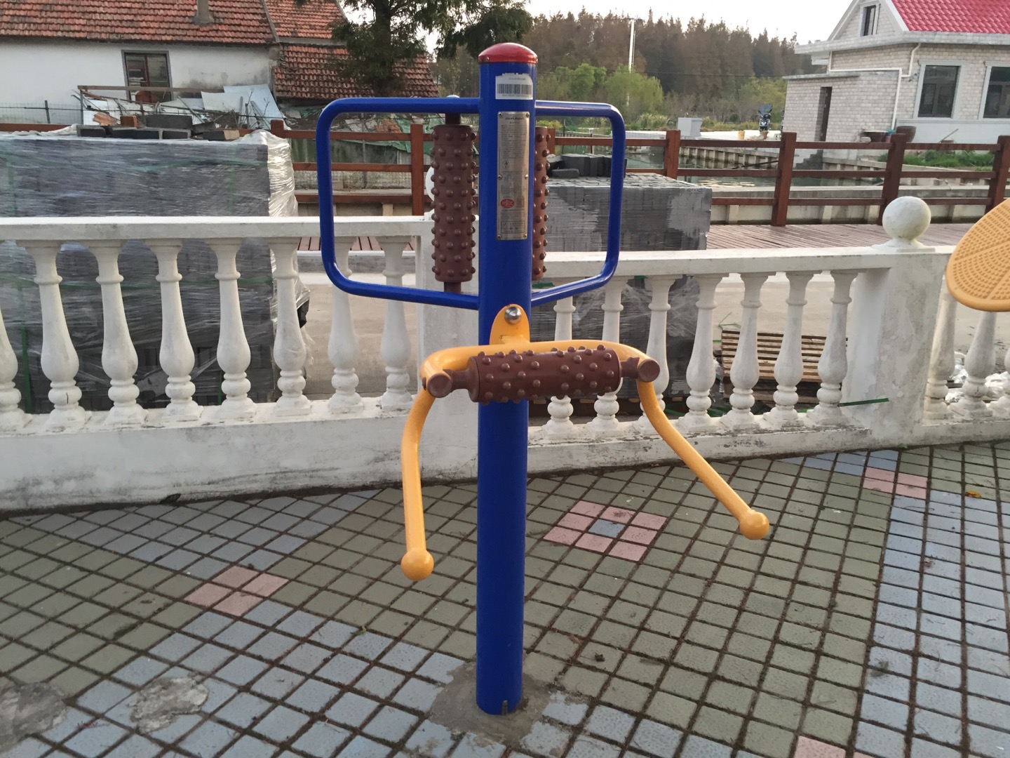 腰背按摩器