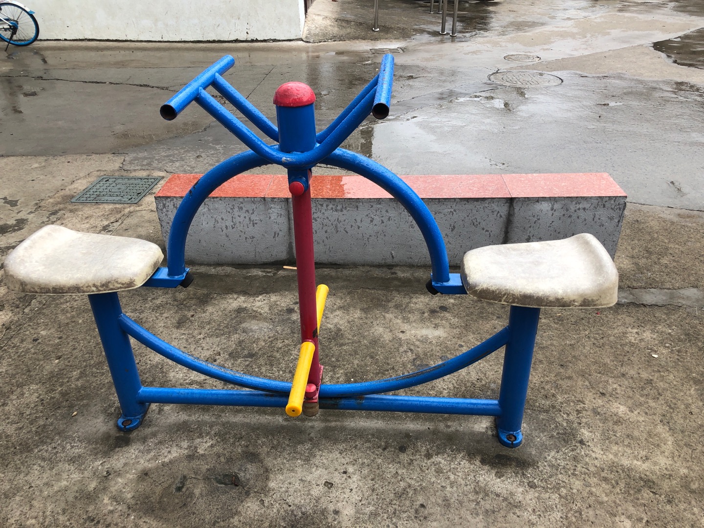 下肢康復器