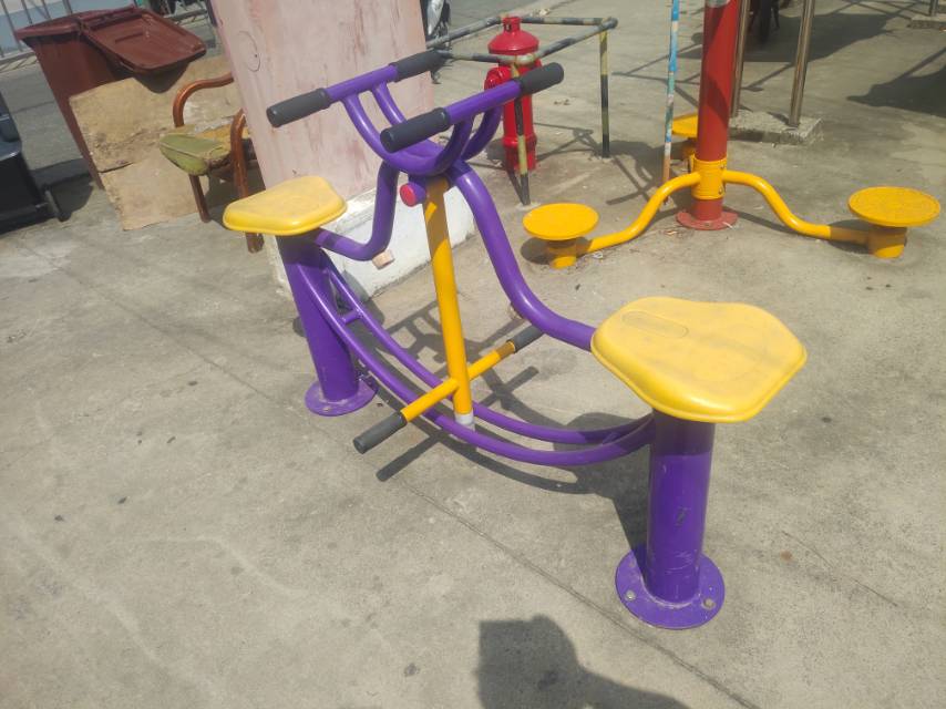 下肢康復器
