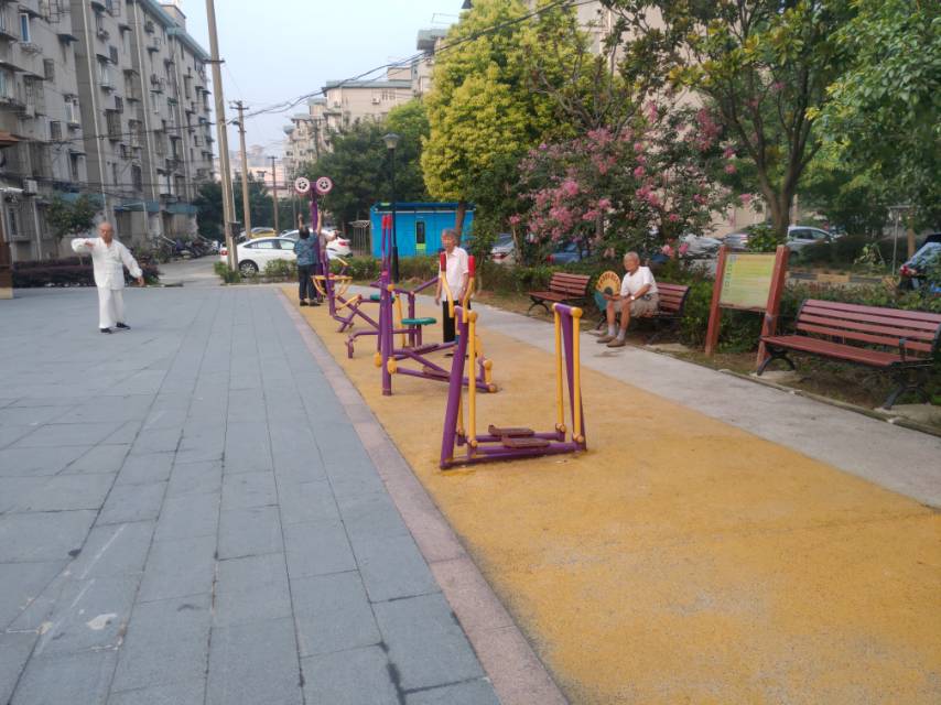 冶金小區健身點