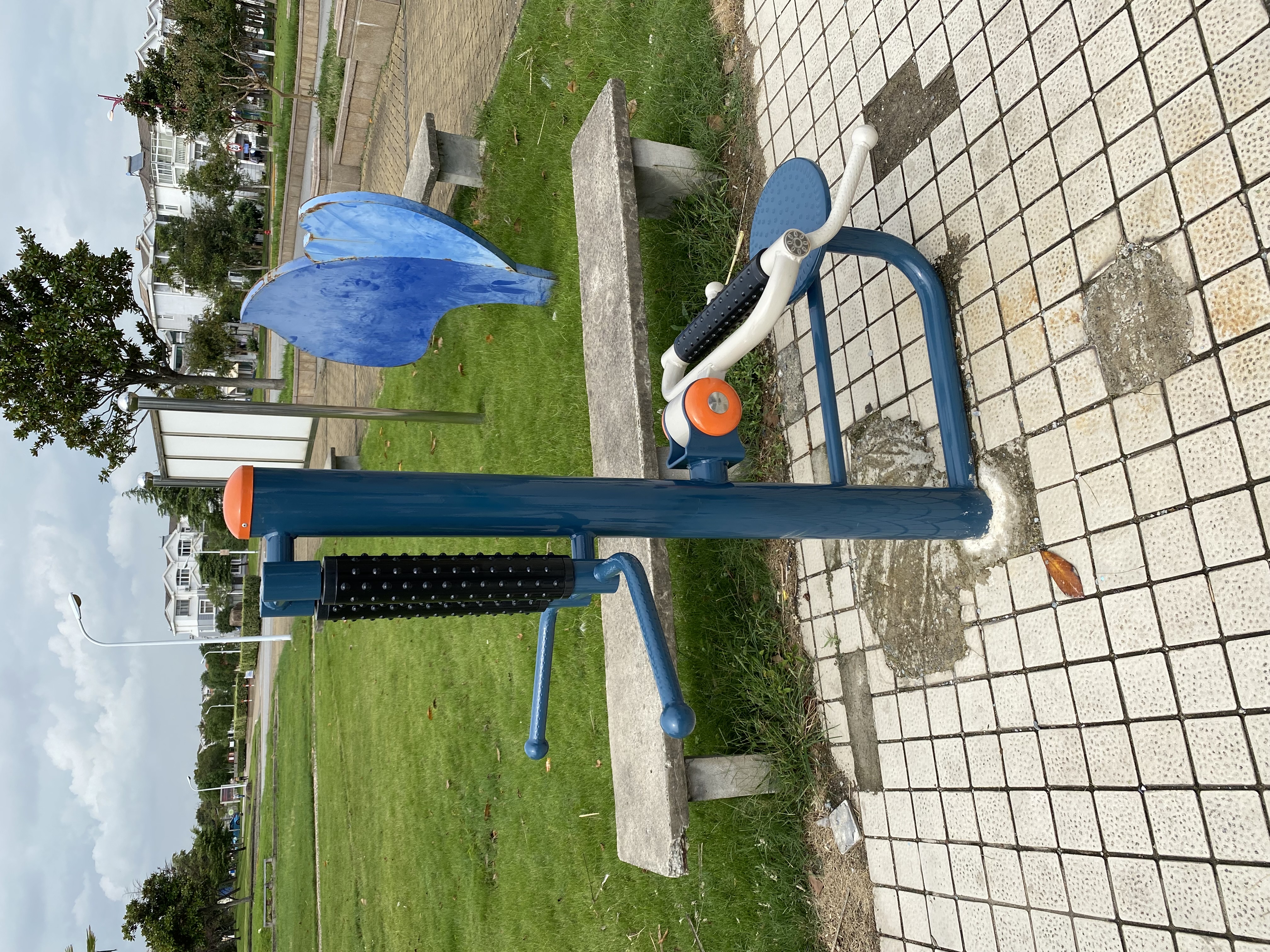 腰背按摩器