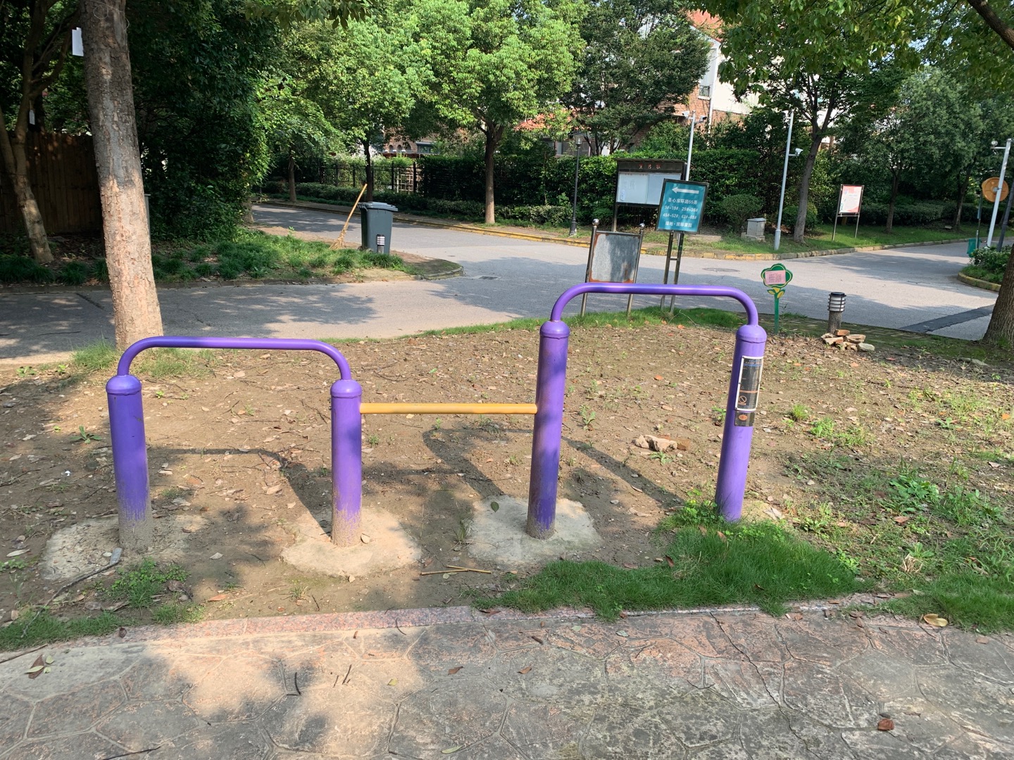 壓腿架