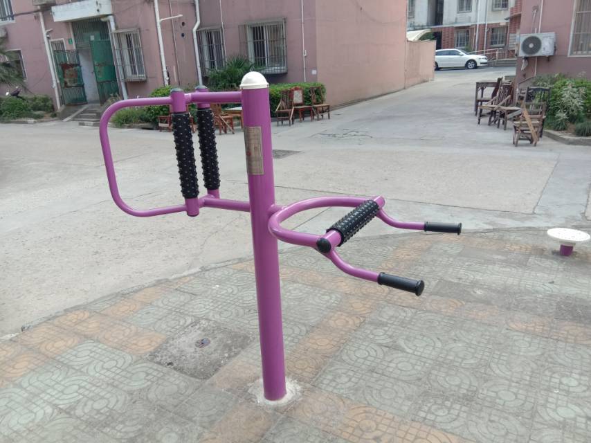 腰背按摩器