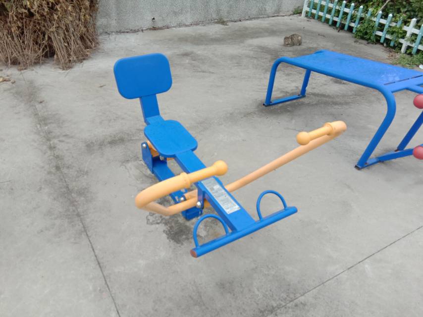 劃船器